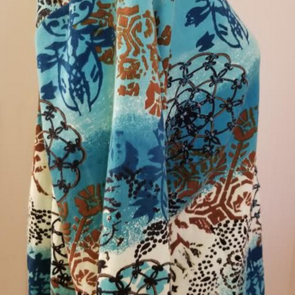 Choices Woman Blouse Blue Multi 2X NWT - Picture 3 of 5